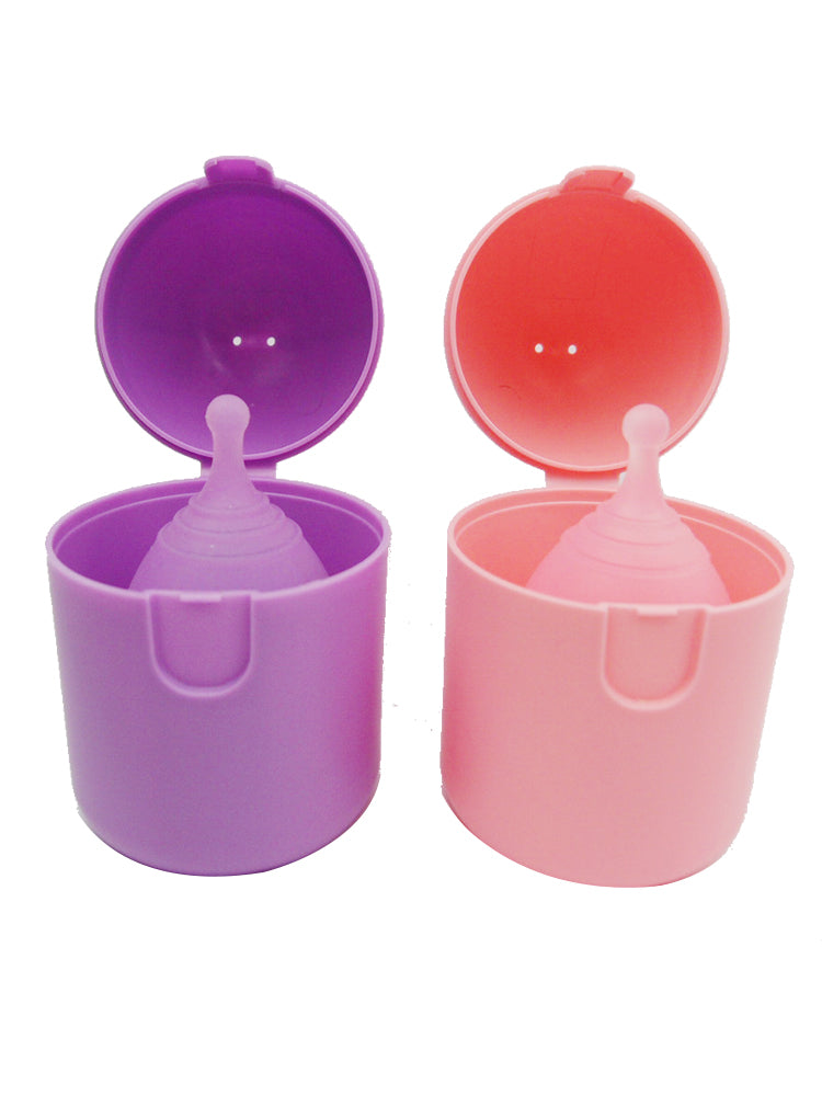Two silicone cups with lids, one purple and one pink, on a white background.
